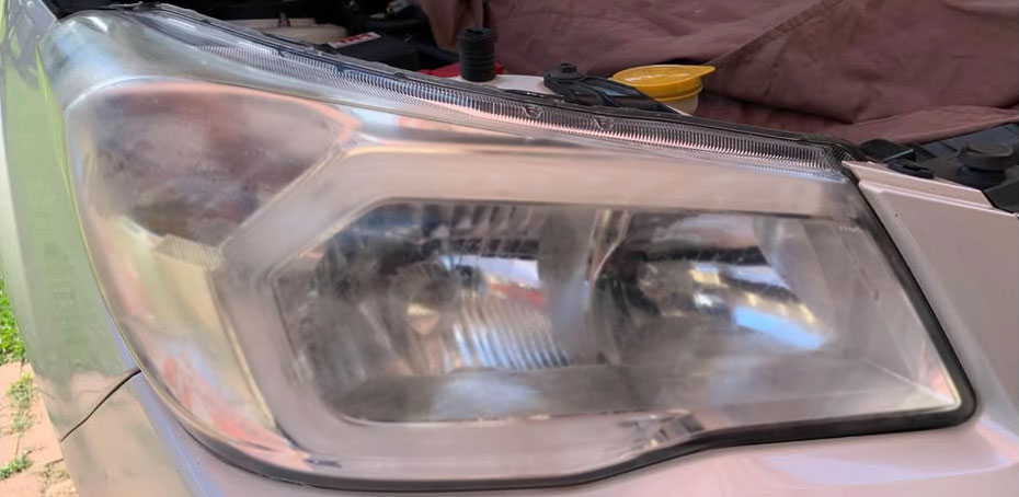 Headlight Restoration Before Photo 10